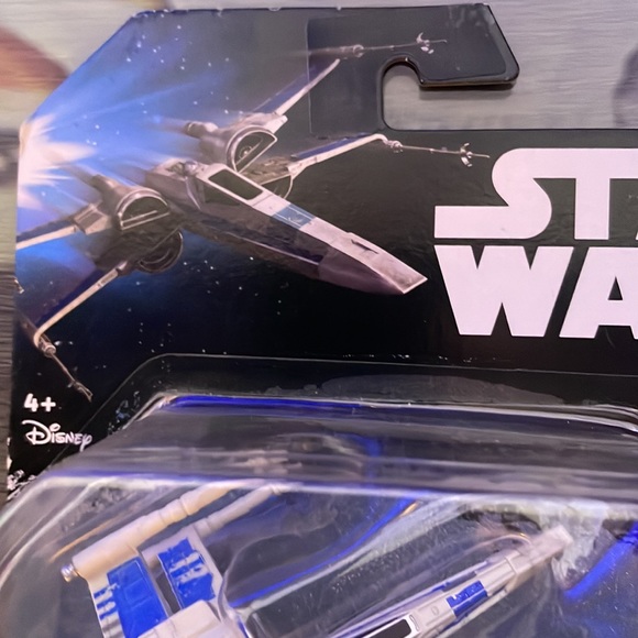 X-Wing Fighter - Picture 2 of 10